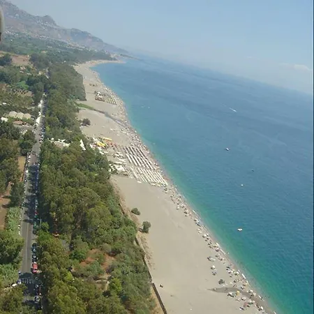 Villa Del Nespolo