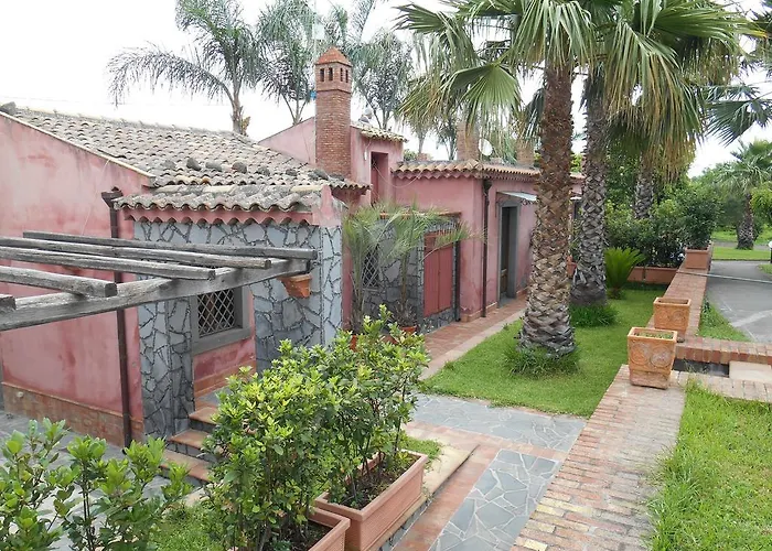 Del Nespolo * Fiumefreddo di Sicilia